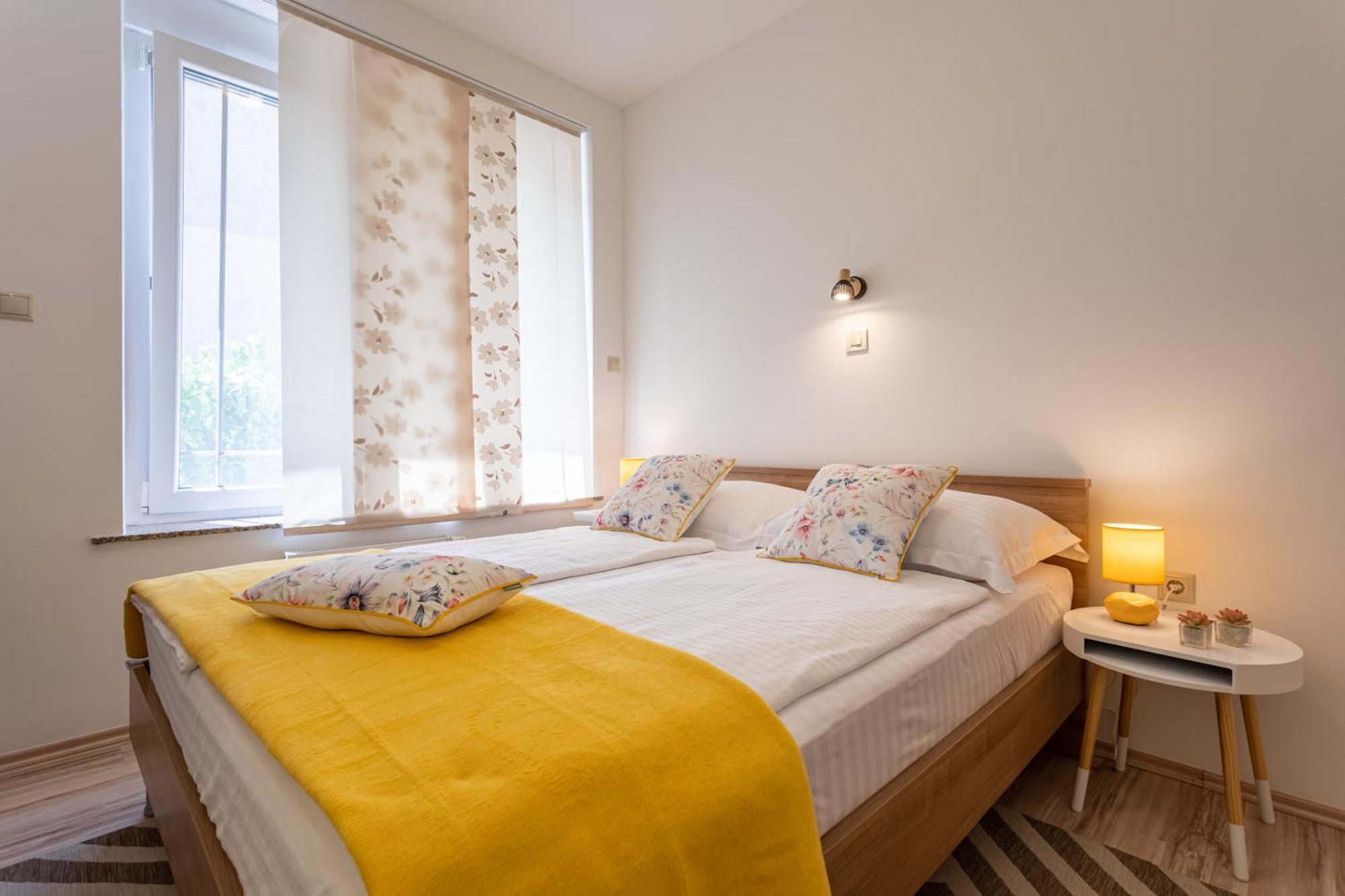 Apartment Marangunija Malinska Buitenkant foto